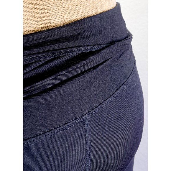 Free People Black High Waisted Back Pocket Mesh Detailing Activewear Leggings XS - Picture 7 of 9